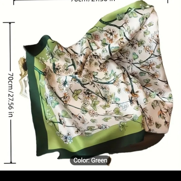 Modern Scarf - Picture 3 of 4